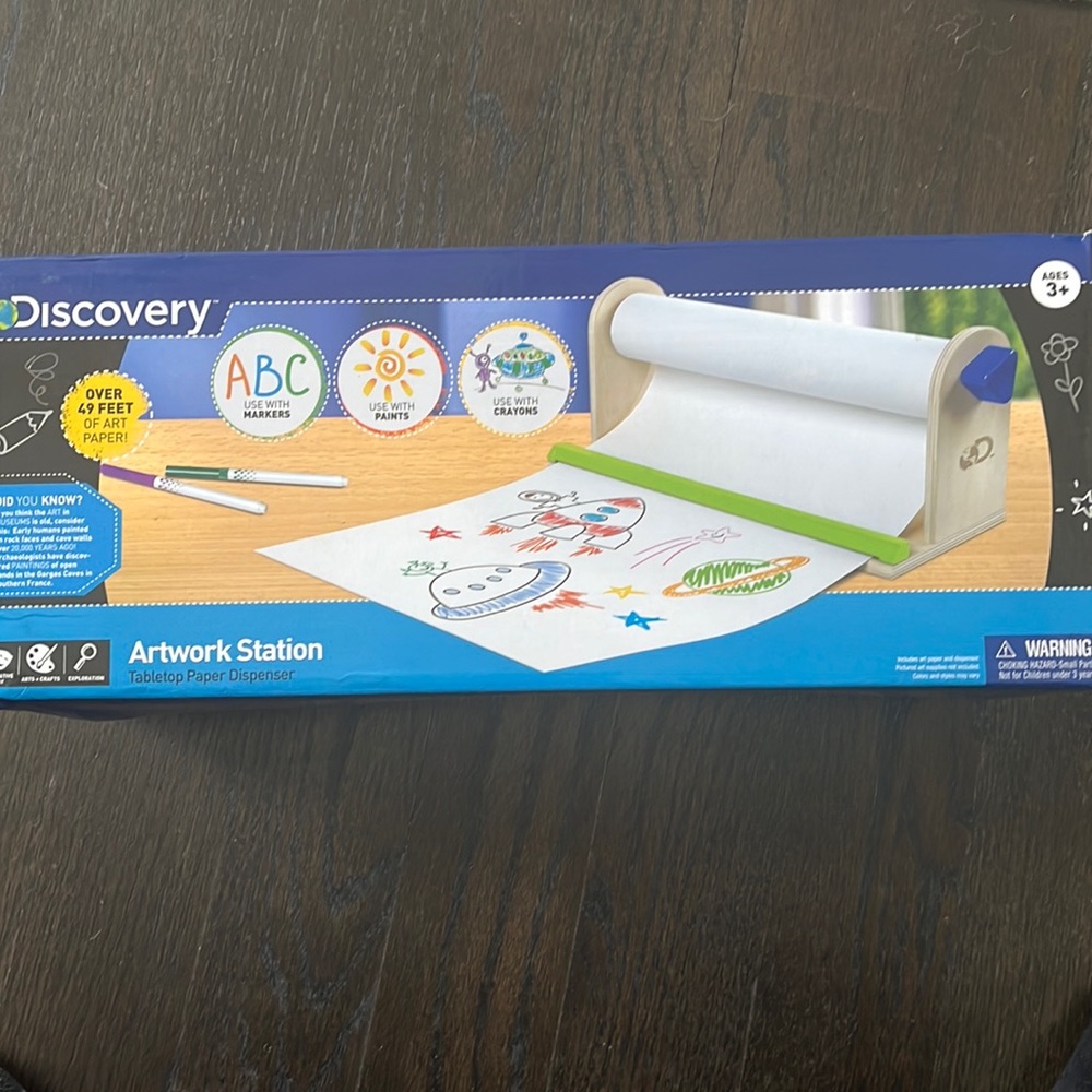Discovery Artwork Station